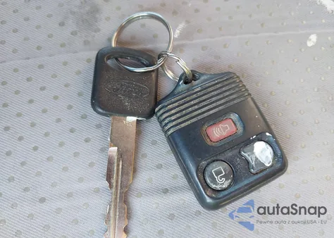 2011 Ford Econoline E250 Van из США, поврежденный, VIN 1FTNE2EW2BDA58039